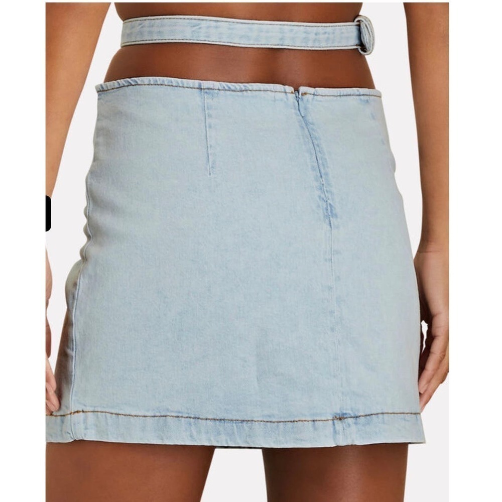 WeWoreWhat NWT Light Wash Cut Out Mini Denim Mini Skirt Size Large - Picture 2 of 11
